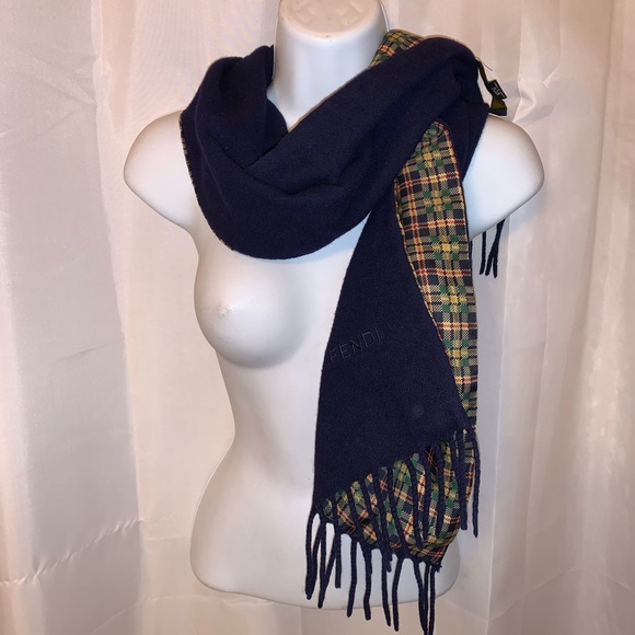 FENDI double faced SCARF silk & boiled wool - Picture 5 of 13